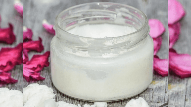 Uses of Coconut Oil for the Skin